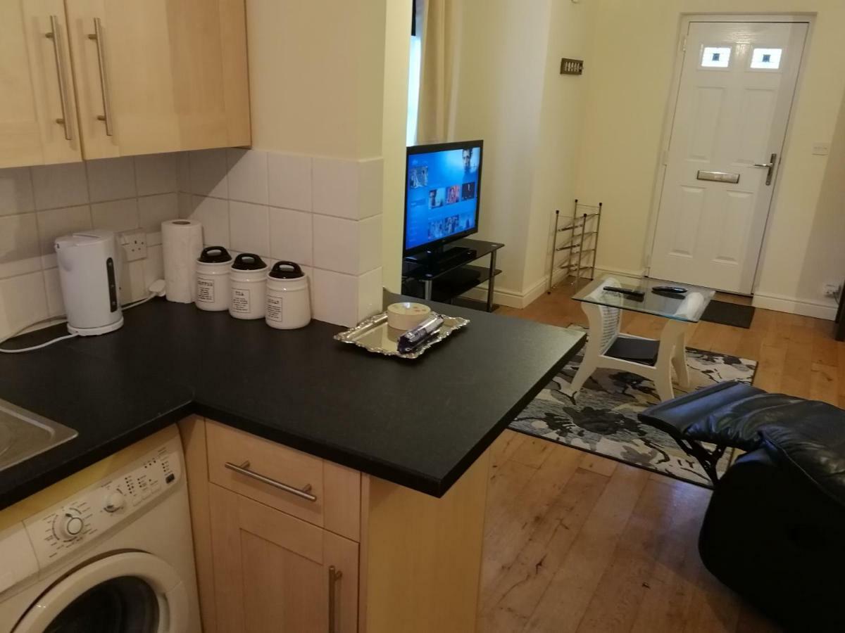 Metrolets 2 Daire Luton  Dış mekan fotoğraf