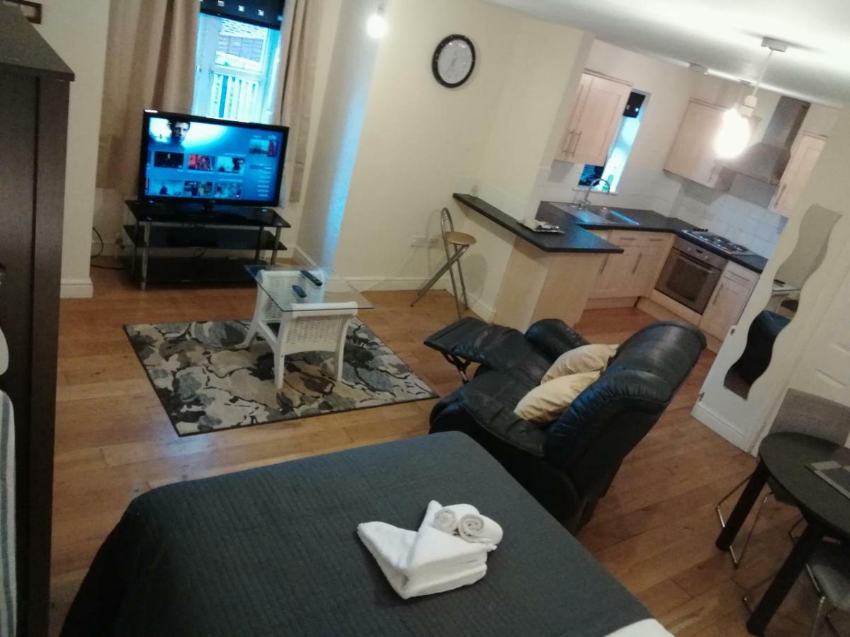 Metrolets 2 Daire Luton  Dış mekan fotoğraf